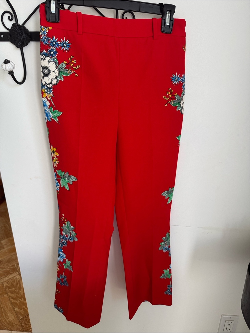 Zara Basic  Red Floral Straight Ankle Pants | Trouser Size Medium Womens